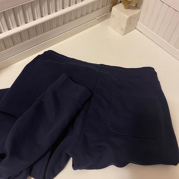 Navy blue sweatpants Medium fits perfectly  front with signature logo and label - Picture 11 of 16